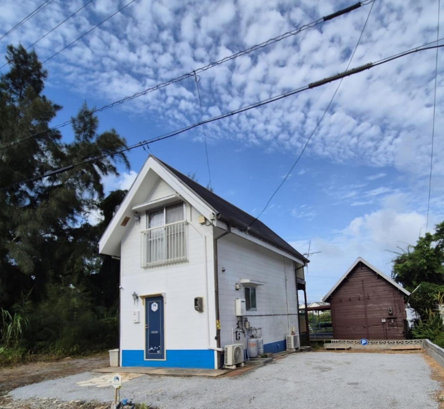 Cottage Blue Onna Ngoại thất bức ảnh
